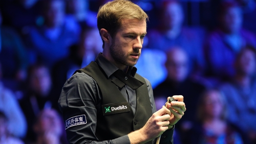Jack Lisowski came from two down to beat the snooker legend