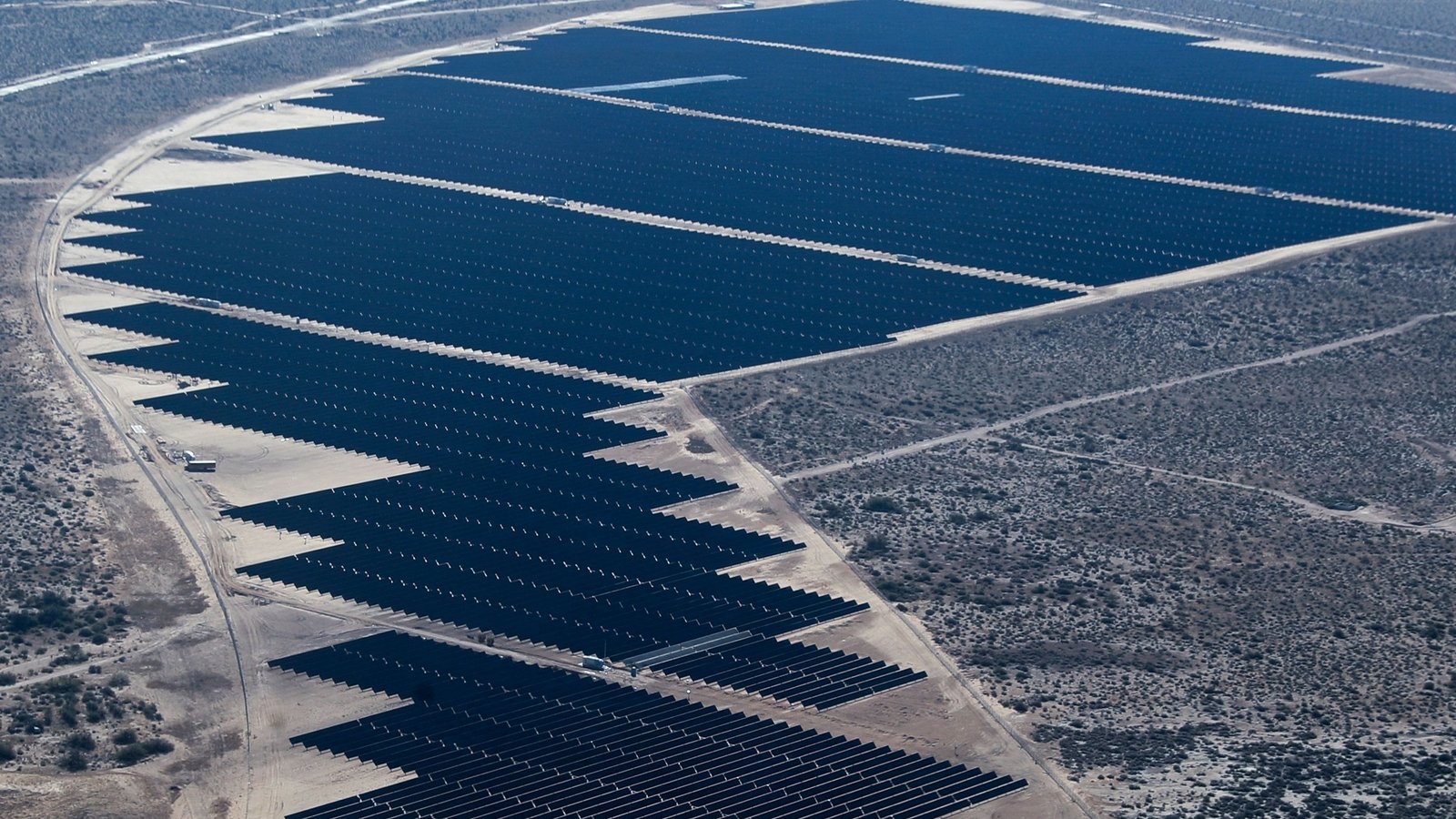 Mexico's giant solar park aims to tackle carbon woes