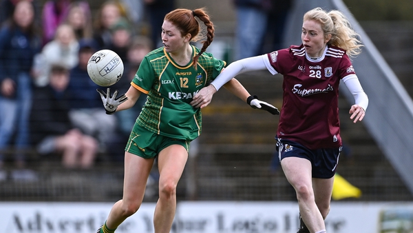 Meath's Ciara Smyth in action against Louise Ward of Galway