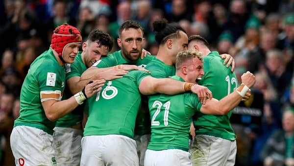 Ireland players celebrate the fourth try