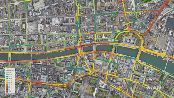 The streets along the quays show relatively elevated Nitrogen Dioxide levels compared to other streets (Image: Google Earth)