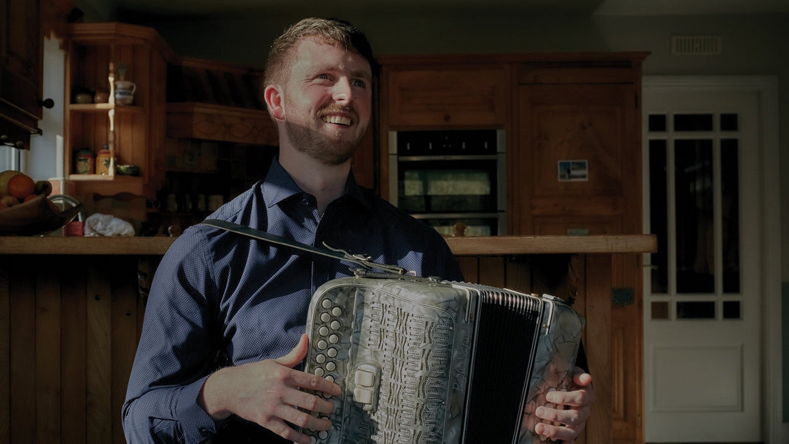 Finding a distinctive voice Diarmuid Ó Meachair's debut reviewed