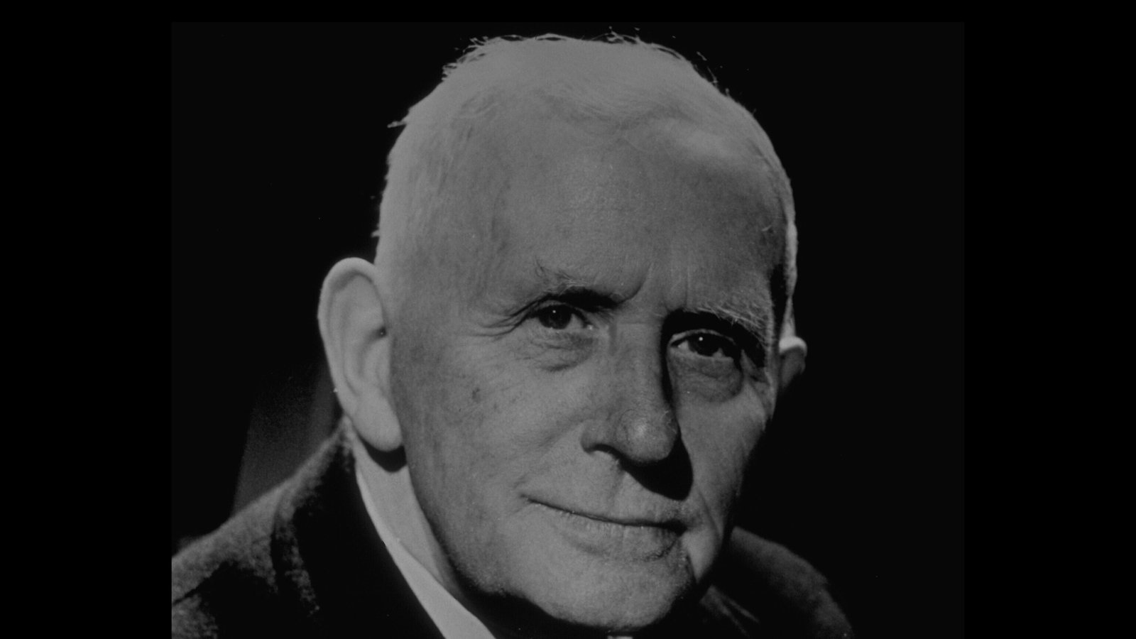 Image - Liam Ó Briain said 1922 left him "a permanently disappointed man'" © RTE Photographic Archive