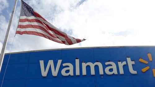 Walmart Raises Forecast and Says Shelves Are Stocked for Holiday