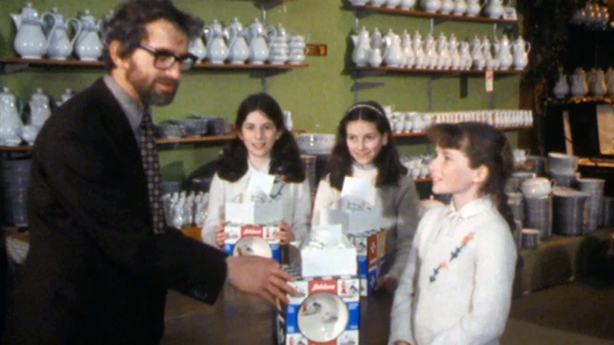 Fred Kaye, Justine Emoe, Aisling Kenna and Antoinette Emoe at Arklow Pottery, 1983