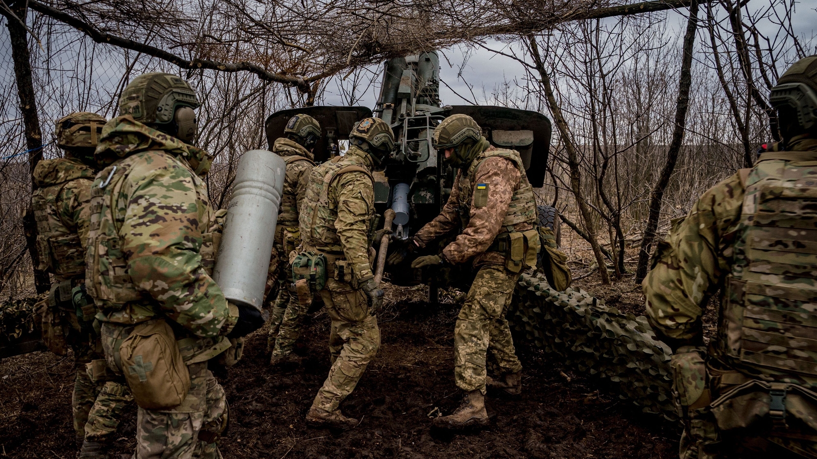 An Úcráin cathair Bakhmut i gcrúcaí na Rúiseach nach mór