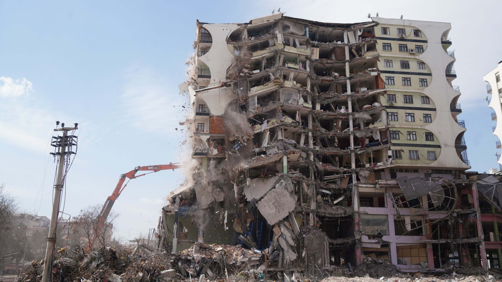 Quake survivors facing 'immense challenges' Concern