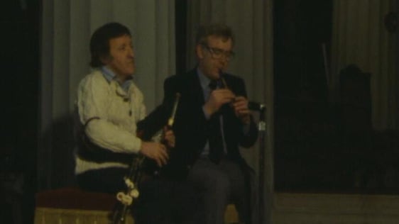 The Chieftains Paddy Moloney on uilleann pipes and Seán Potts on whistle