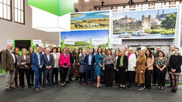Tourism companies from Ireland with Siobhan McManamy and Nadine Lehmann of Tourism Ireland