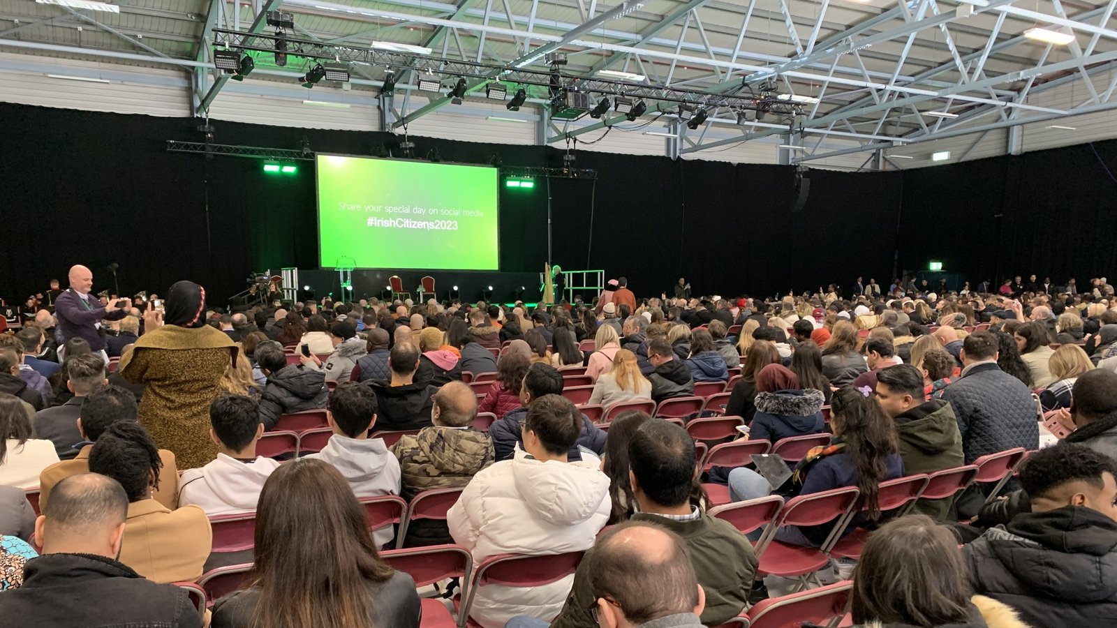 Over 1,000 people conferred with Irish citizenship