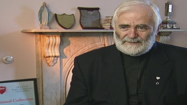 Fr Michéal Mac Gréil revived the tradition of making of pilgrimage to Máméan in 1980