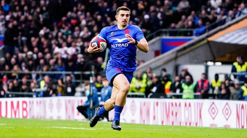 Fullback Thomas Ramos breaks away for a try