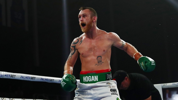 Dennis Hogan will fight in Ireland for the first time professionally