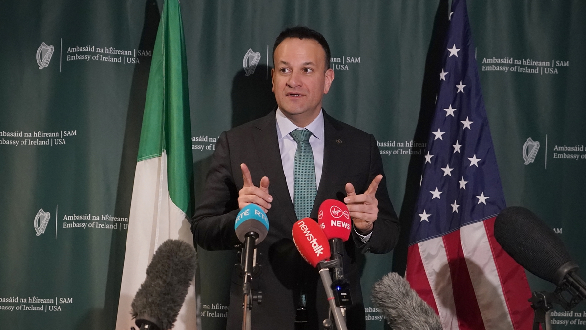 Taoiseach Leo Varadkar travels to Washington ahead of St Patrick's Day