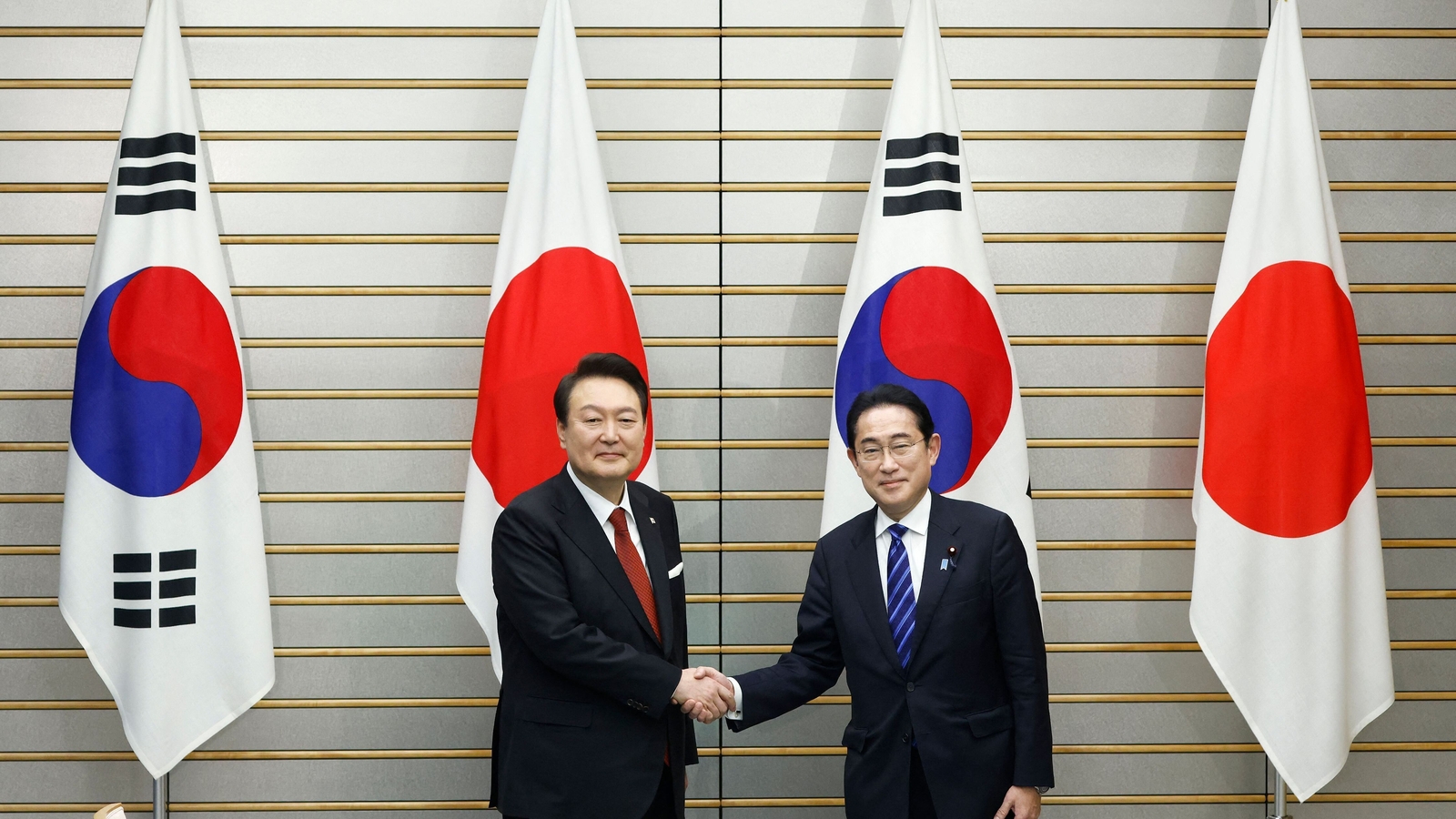 the-conflict-between-japan-and-south-korea-pose-a-threat-gis-reports