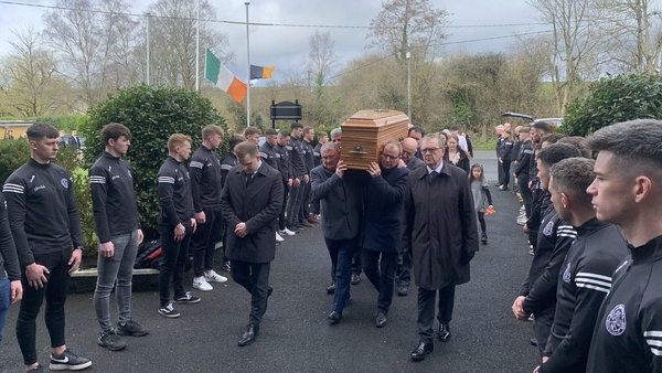 Offaly senior footballers formed a guard of honour for their late manager Liam Kearns