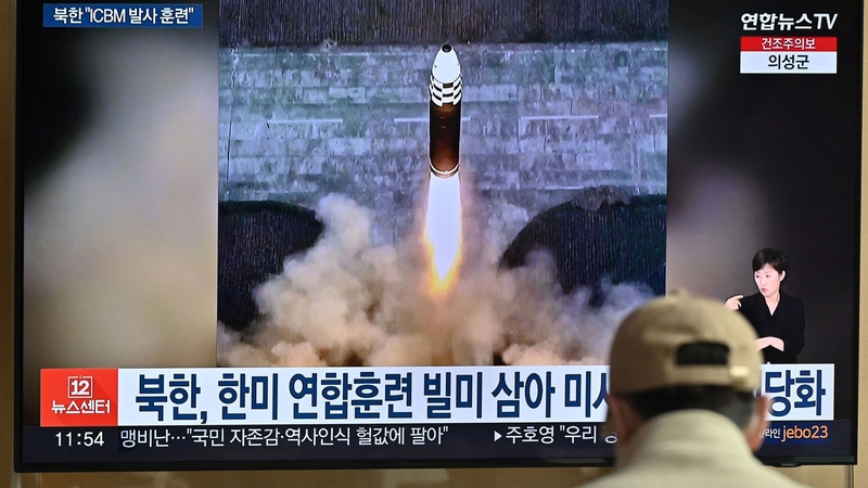 Kim Jong Un And Daughter Oversee Icbm Launch