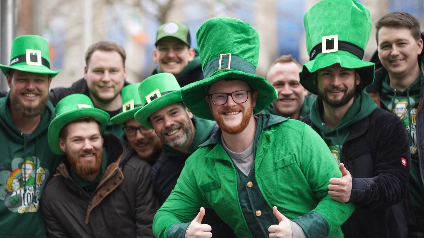 Half a million people attend St Patrick's Day parade in Dublin