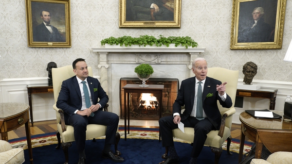 Leo Varadkar presented Joe Biden with the bowl of Shamrock at the White House