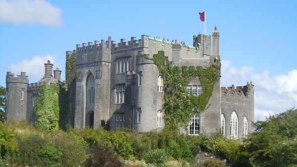 Birr Castle is a 17th century castle on a 120-acre demesne