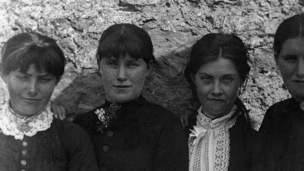 Female members of the O'Halloran family from Bodyke, Co Clare who resisted eviction during the Plan Of Campaign in 1887. Photo: Eblana Photograph Collection/National Library of Ireland via Flickr
