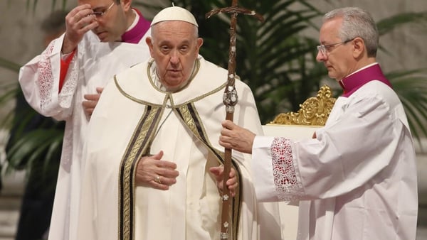 Pope Francis said priests must seek harmony if they wanted to win back lapsed faithful