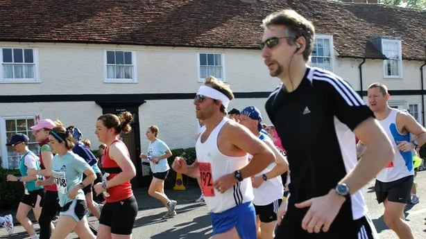marathon runners