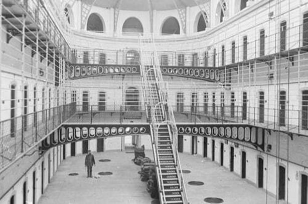 A view of Kilmainham Jail, c.1910 Photo: National Library of Ireland, M26/16