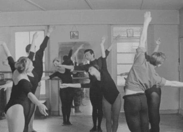 Irish Ballet Company in rehearsals in Cork (1963)