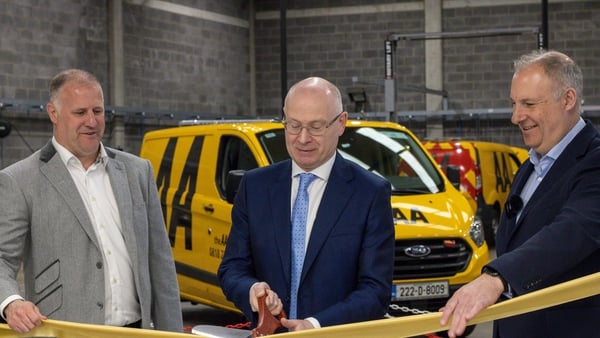 Gavin White, CEO of Autotech, Brian Cooke, Director General of SIMI and Simon Benson, COO of the Automobile Association at the launch of the new AA Academy
