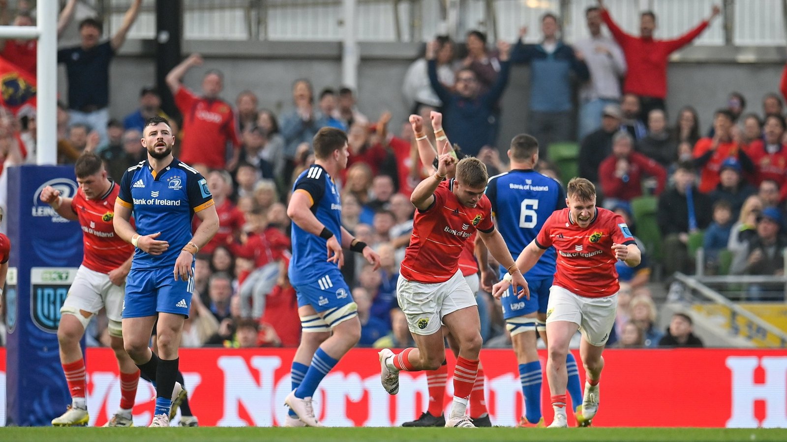 Munster reach URC final with famous win over Leinster
