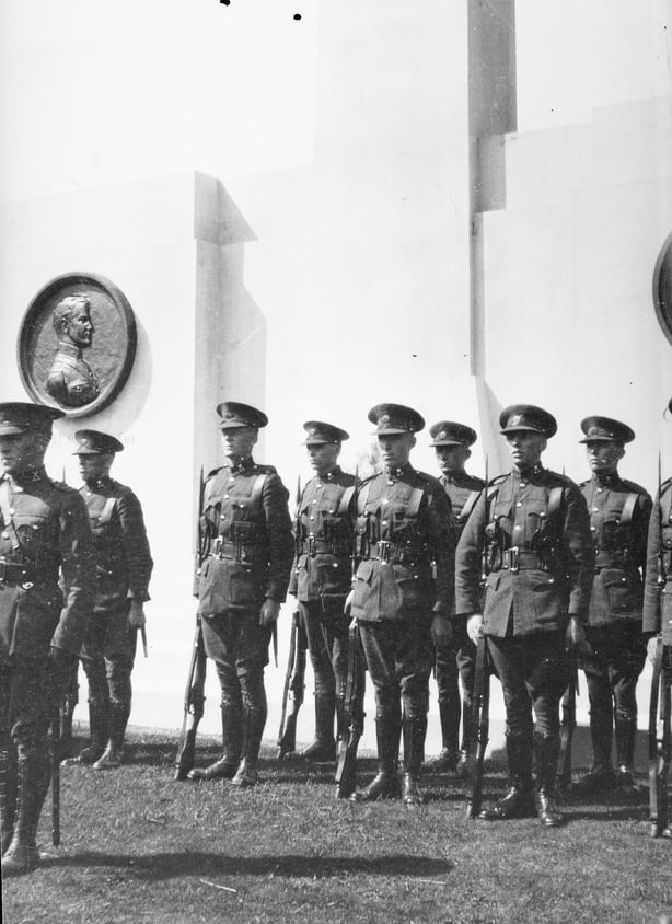 Unveiling of the Collins Griffith memorial. Image courtesy of the National Library of Ireland