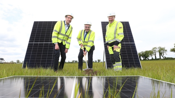 Eoin Doherty (L), Minister Dara Calleary (C), Kevin O'Donovan (R) turning the sod on Harlockstown Solar