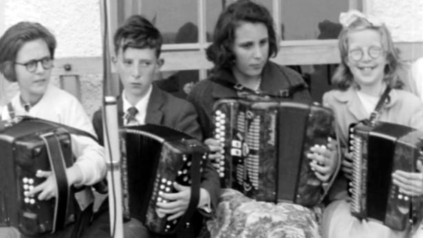 Traditional Irish music at the County Galway Currach Racing Championships in Lettermore, 1963.