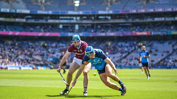 Eoghan O'Donnell and Conor Cooney contest possession in the Croke Park draw