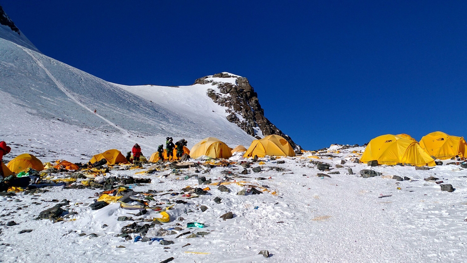 US climber in plea to keep Everest free from rubbish