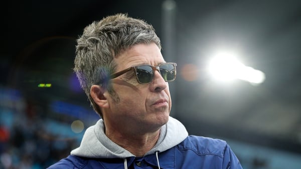 Noel Gallagher gave up learning to drive in the 90s