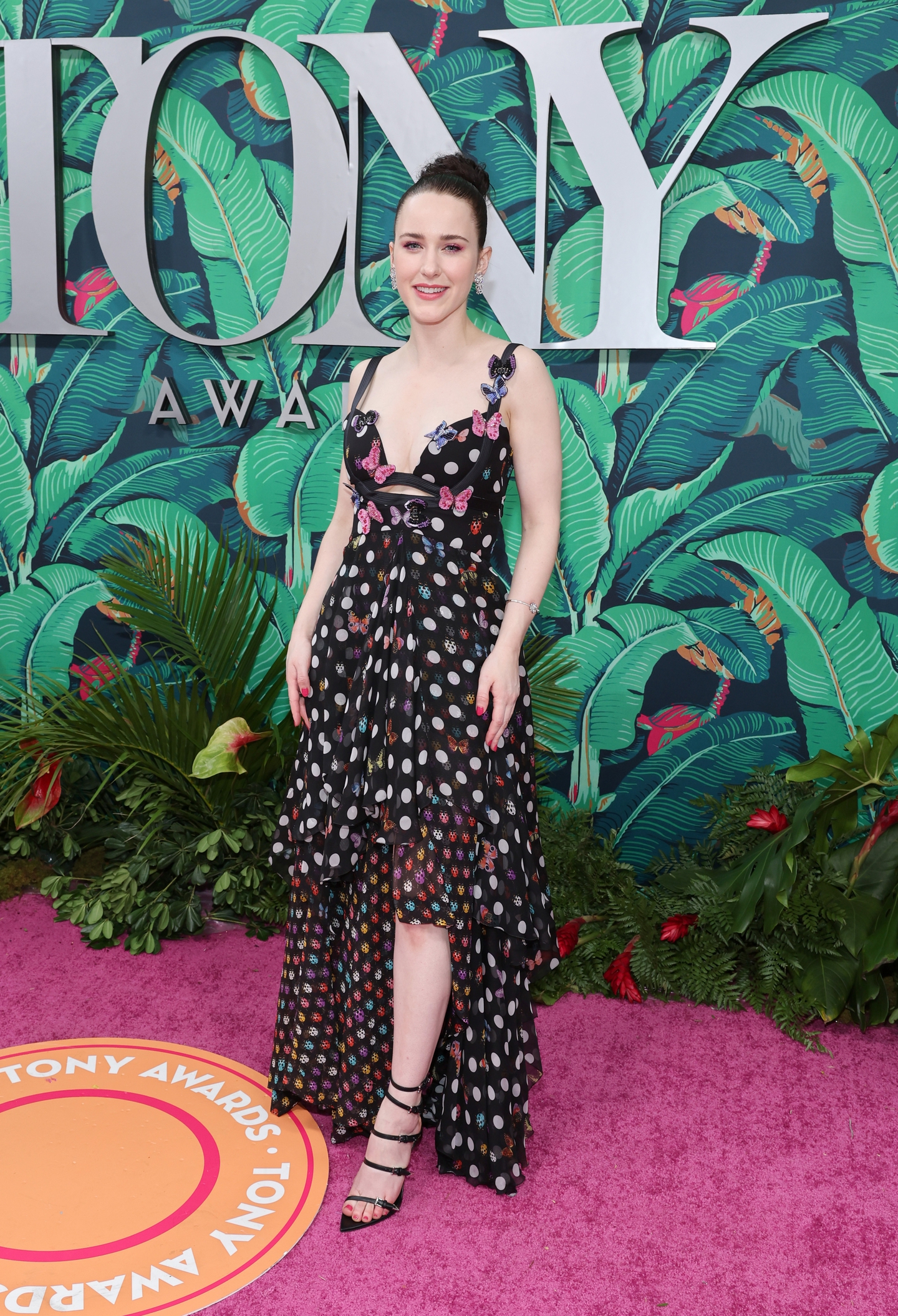 These Red Carpet Outfits From the 76th Tony Awards Invite a Second