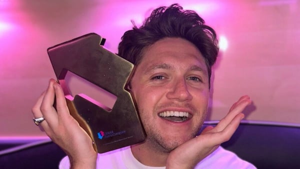 Niall hits number one!