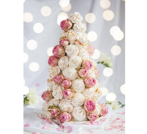 Croquembouche with rose flowers