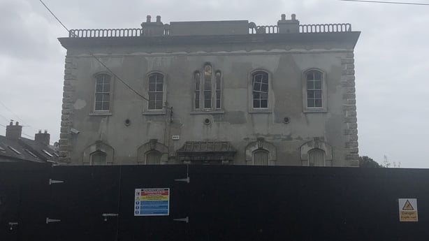 Fire at the Sailor's Home