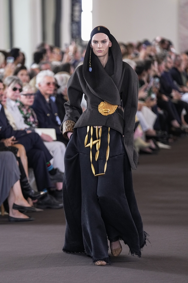 A model wears a creation for the Schiaparelli Haute Couture Fall/Winter 2023-2024 fashion collection