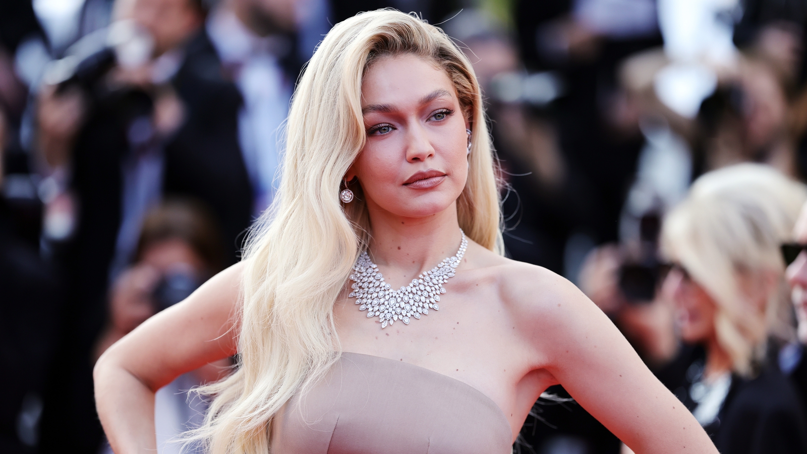 Gigi Hadid released after cannabis arrest