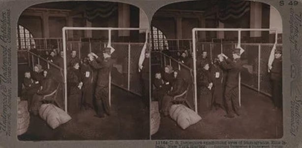 U.S. inspectors examining eyes of immigrants, Ellis Island, New York Harbor, c. 1913 Photo: Library of Congress Prints and Photographs Division Washington, D.C. 20540