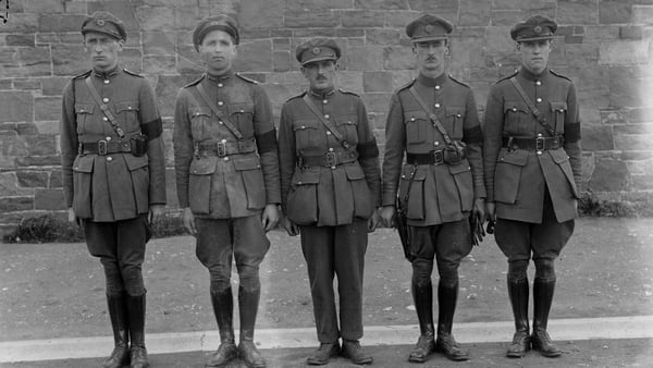 A group of Free State soldiers at City Hall, Dublin, during the lying in state of Michael Collins