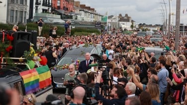 Sinéad O'Connor's funeral procession met with applause