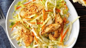 Crunchy Vietnamese Chicken Salad