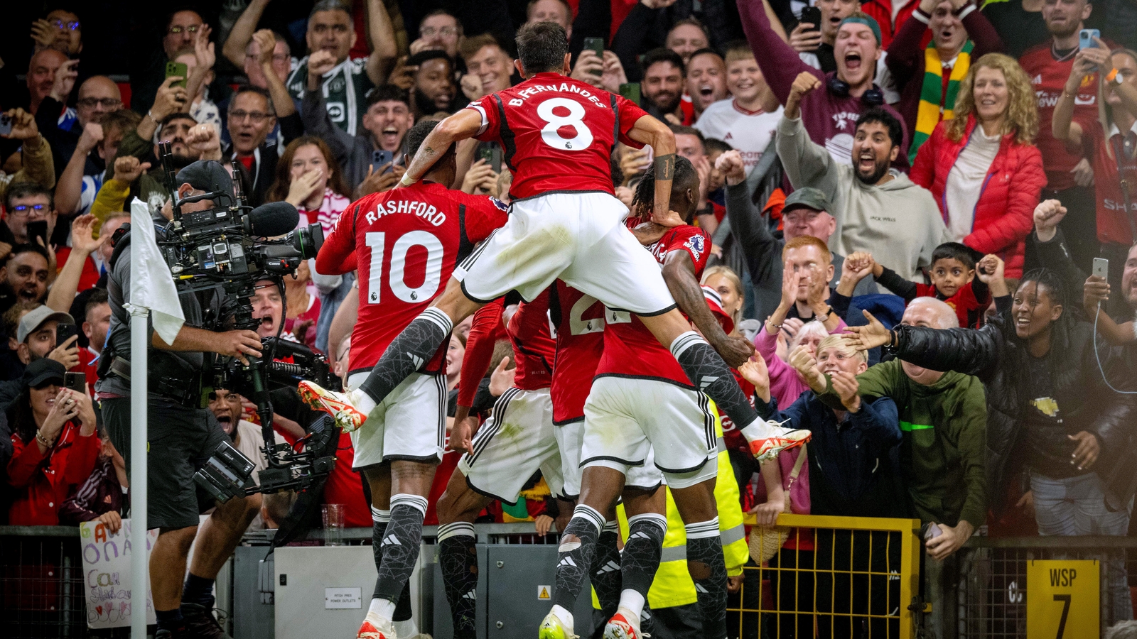 Premier League Recap: Manchester United 1-0 Wolves