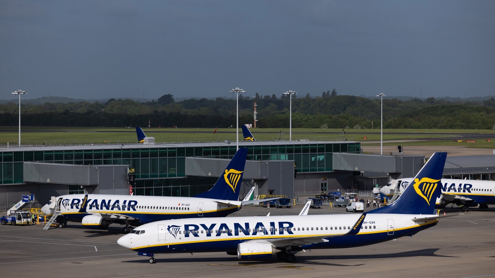 Elderly couple 'horrified' over Ryanair's £110 fee