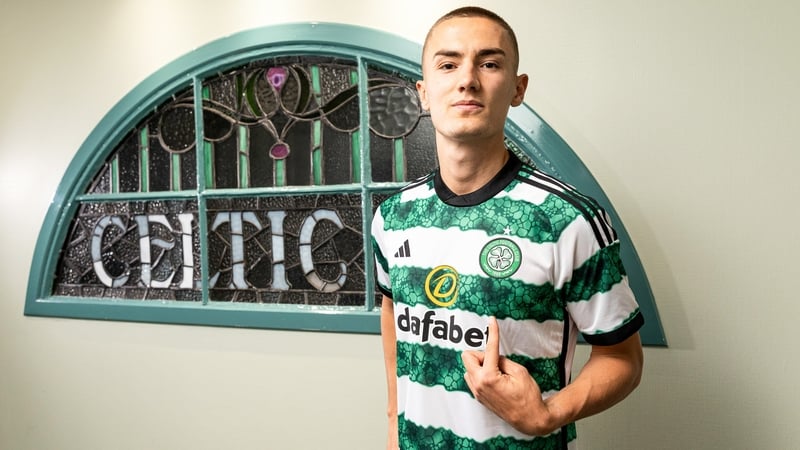 Celtic sign Sweden defender Lagerbielke